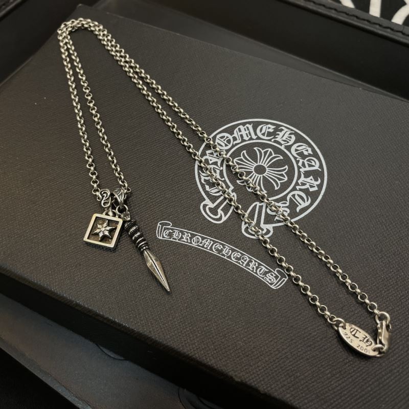 Ch*0me He**ts necklaces
